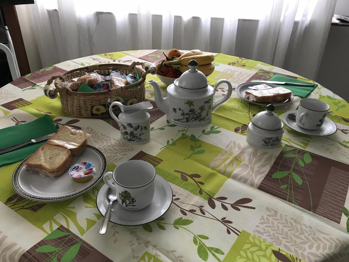 Il Ramo D'Oro Bed & Breakfast Napoli Bagian luar foto